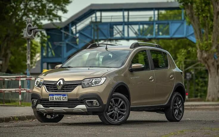 Рено степвей 2021 года фото Renault Stepway 2020 en Argentina: Precios, equipamiento, versiones Renault sand