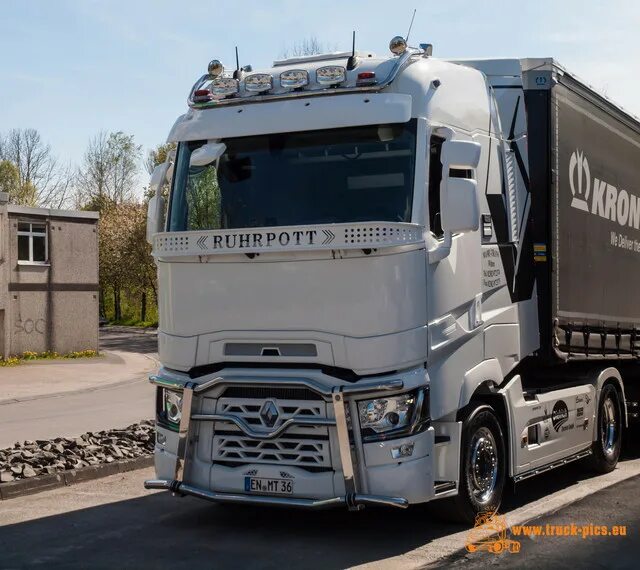 Рено т тягач тюнинг Renault T-Truck, -Big Mike-... The making of: Asphalt Cowboy "Big Mike" Cohnen's