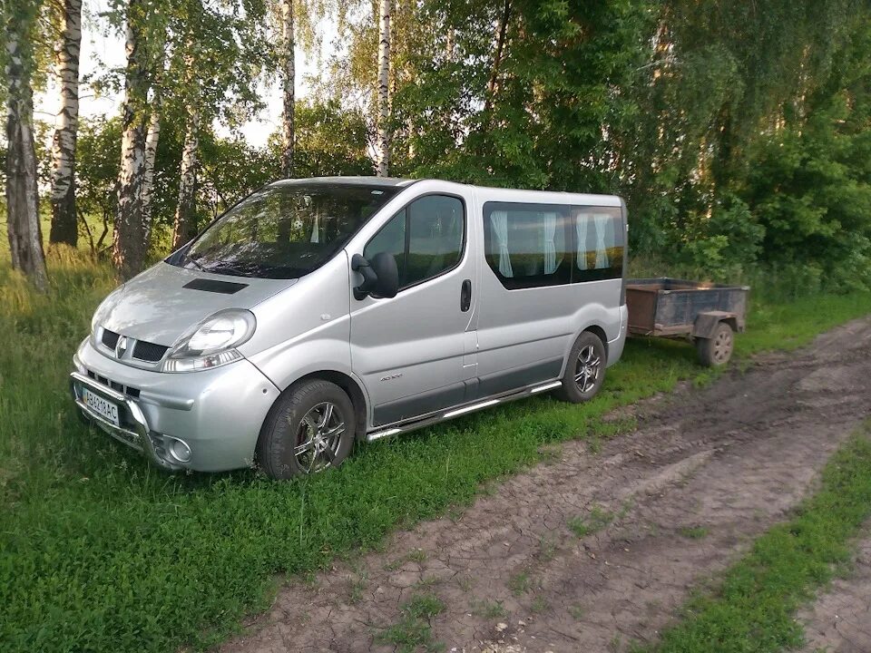 Рено трафик 2 фото Свіжі фотки - Renault Trafic (2G), 1,9 л, 2004 года фотография DRIVE2