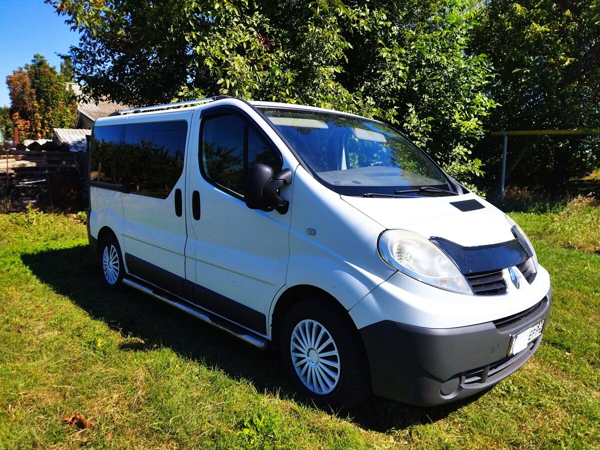 Рено трафик 2 фото Купить б/у Renault Trafic II Рестайлинг 2.0d MT (90 л.с.) дизель механика в Симф