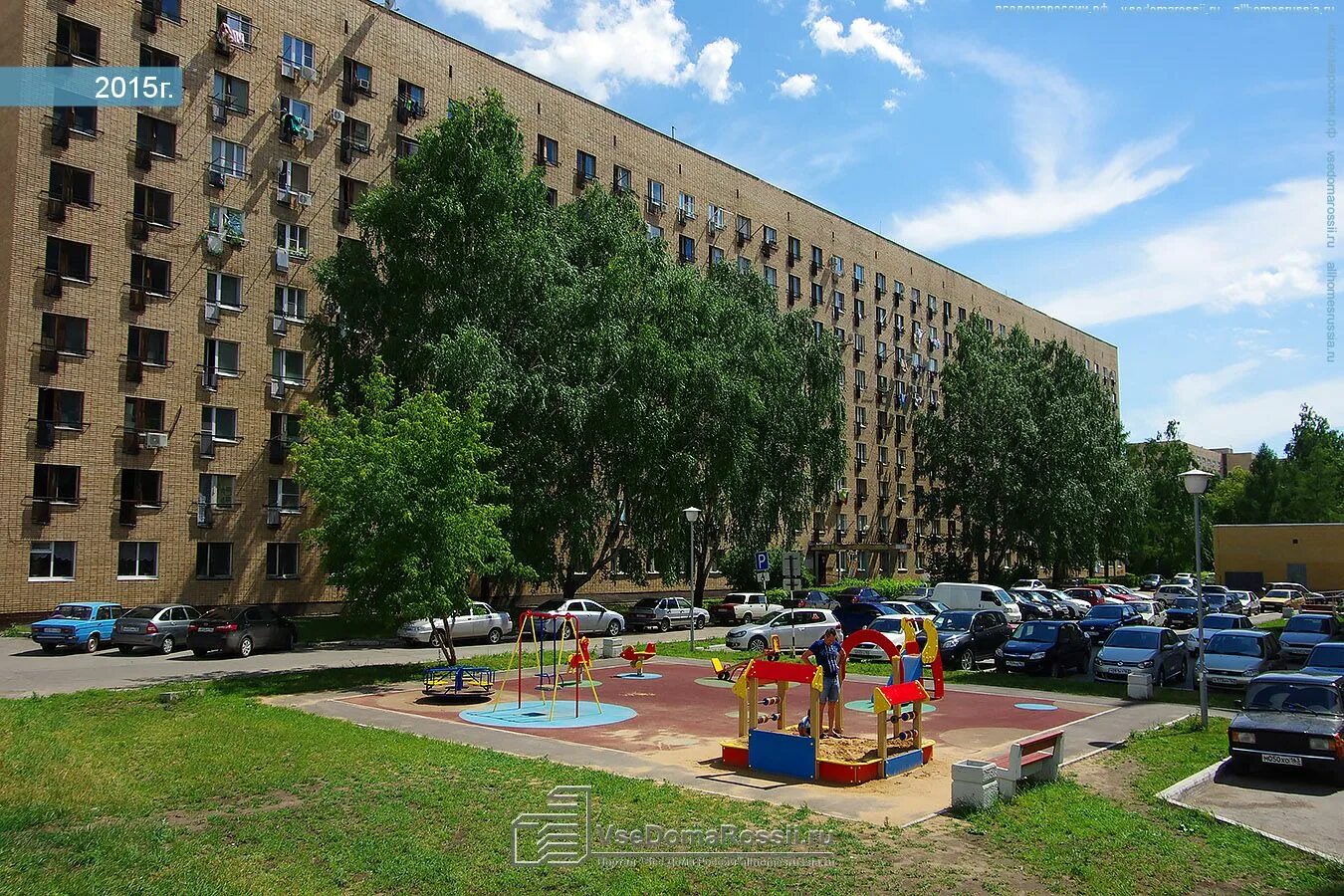 Революционная 3 тольятти фото Togliatti, Revolyutsionnaya st house 7 к.2. Apartment house