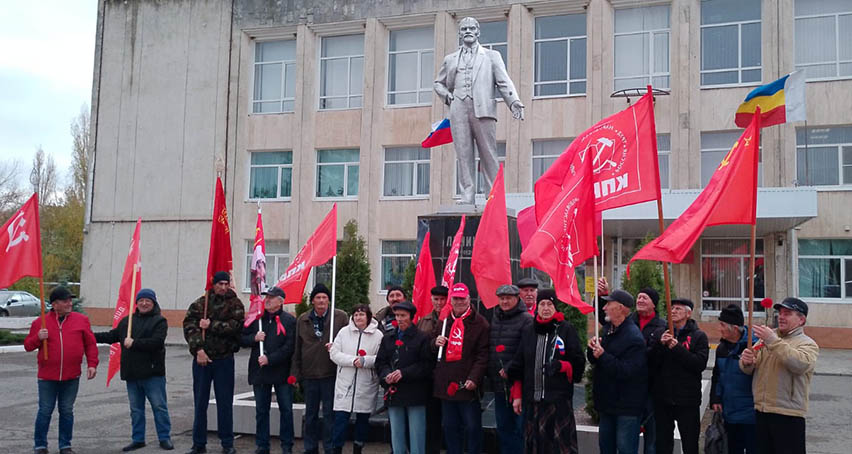 Революция на дону фото 107-я годовщина Великой Октябрьской социалистической революции в городах и райце