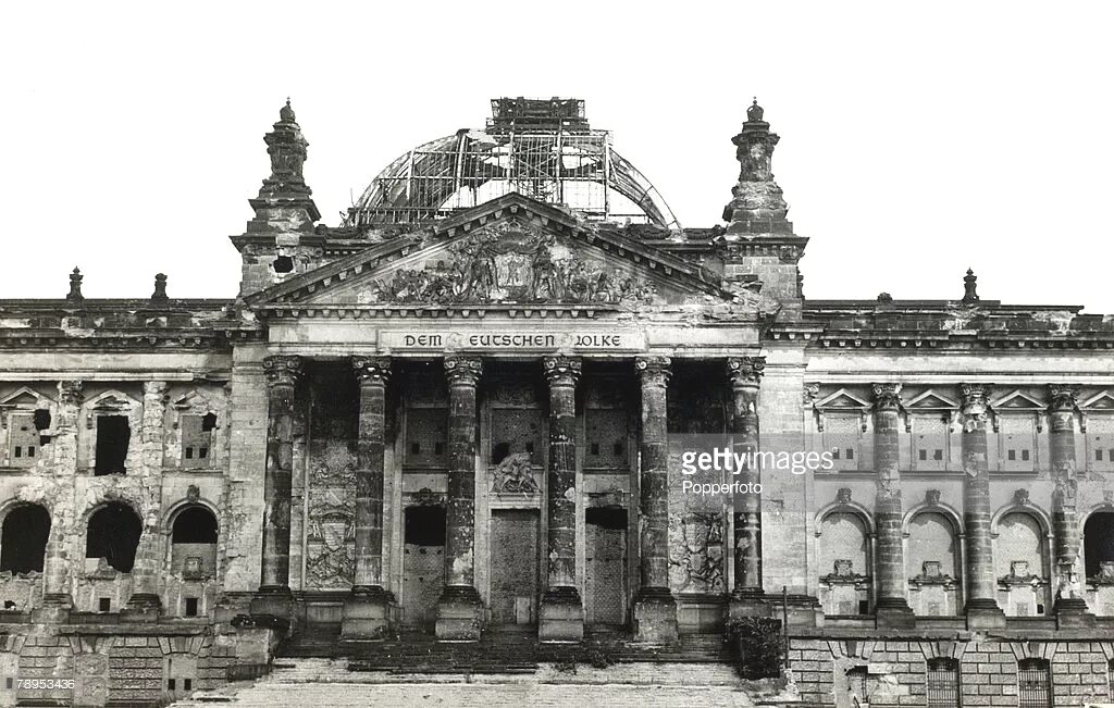 Рейхстаг здание 1945 фото Здание Рейхстага после войны. 1949. - история в фотографиях - LiveJournal