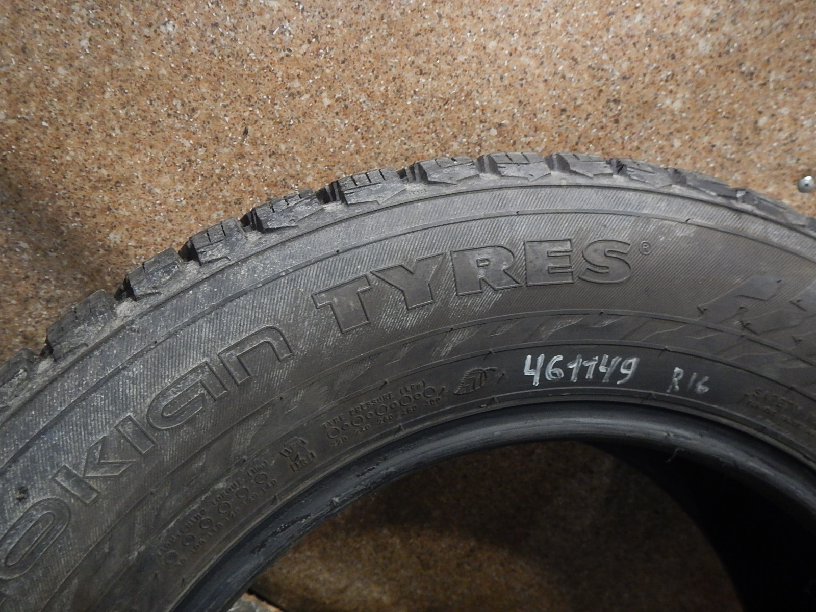 Резина 215 65 16 фото Шина зимняя, R16 215\65 (Nokian Tyres, Hakkapeliitta 9) - Артикул детали: 461149