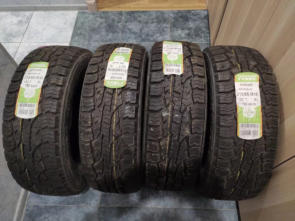 Резина 215 65 16 фото Правильные шины на лето. Nokian Rotiiva AT 215/65R16 - Hyundai Creta (1G), 2 л, 