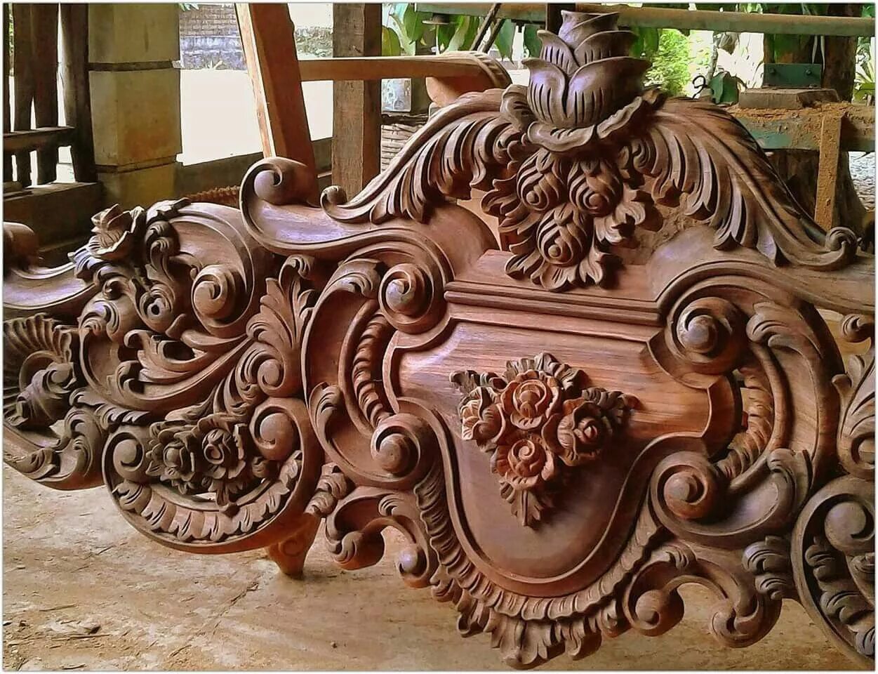 Резная мебель из дерева ручной работы фото Pin by Роман Имамов on Резьба по дереву Wood carving furniture, Unique wood carv