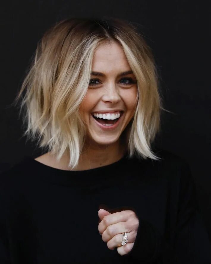 Рваная каре без челки фото Spring 2020 Hair Trends Are In And They're "Bigger" Than Ever - Society19 Thick 