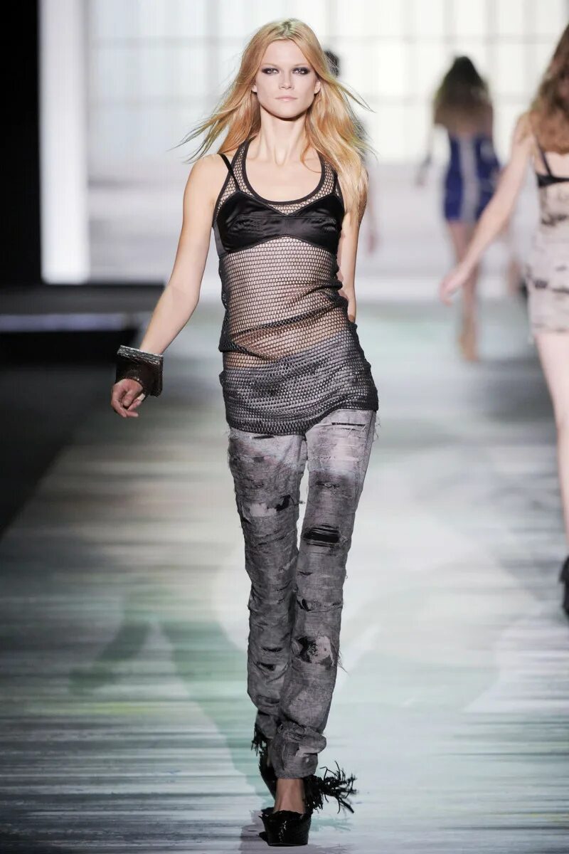 Рваная мода фото Just Cavalli - Spring 2010, FW Milan: lomovskaya - ЖЖ