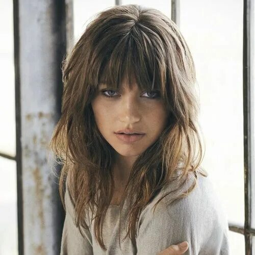 Рваная прическа на длинные Shoulder Length Hairstyles with Bangs Bangs with medium hair, Long hair with ban