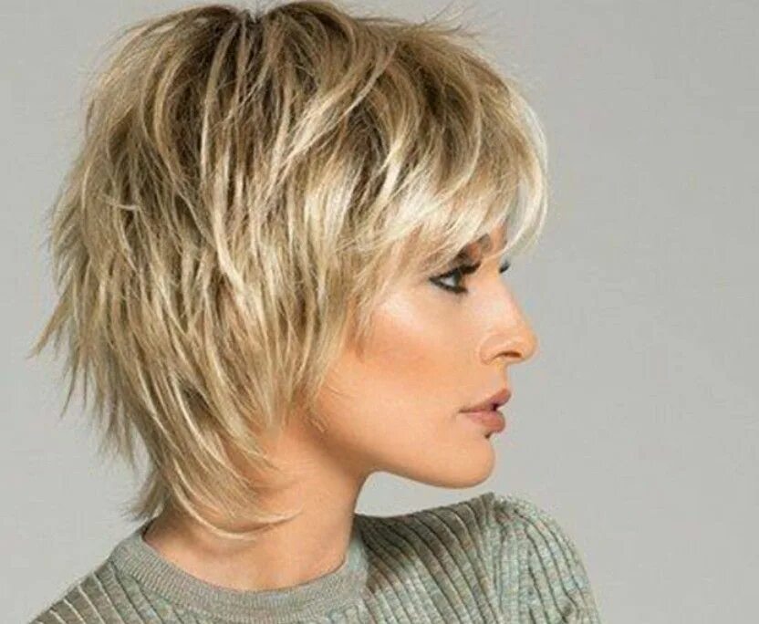 Рваная стрижка на короткие волосы Pin auf Dr. Moma Kurzhaarschnitt frisuren, Frisuren kurze haare stufen, Kurzhaar