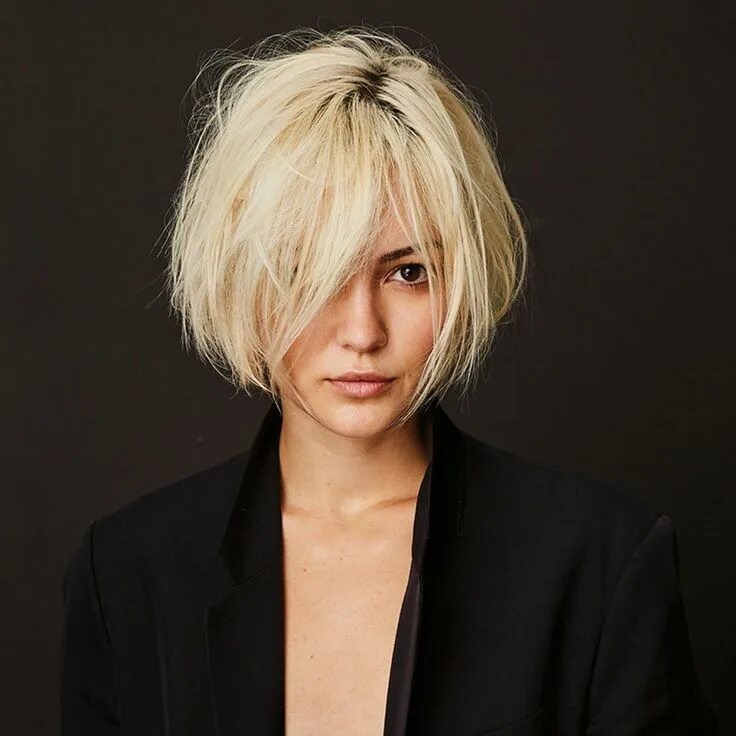 Рваное каре на короткие волосы фото Sumo Clay Messy short hair, Bob hairstyles for fine hair, Chin length hair