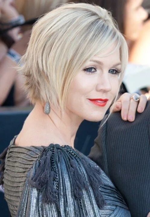 Рваный боб фото 70 Flattering Short Choppy Hairstyles for 2024 Short choppy haircuts, Bob hairst